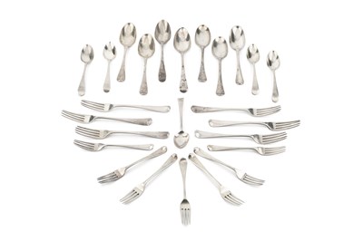 Lot 633 - A matched service of Georgian silver old...