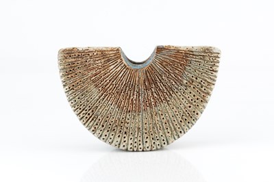 Lot Alan Wallwork (1931-2019) Demi-lune vessel...