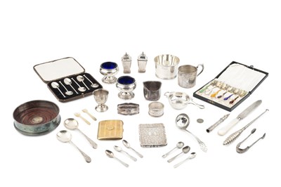 Lot 692 - A collection of silver, to include a sugar...