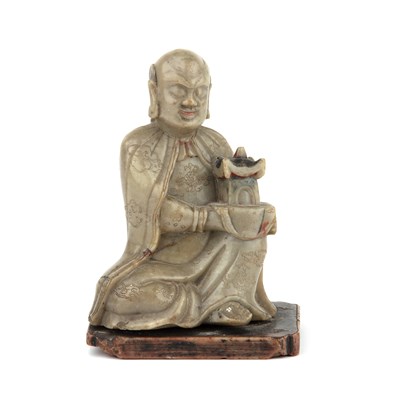 Lot Soapstone carving of a Luohan Chinese, 18th...