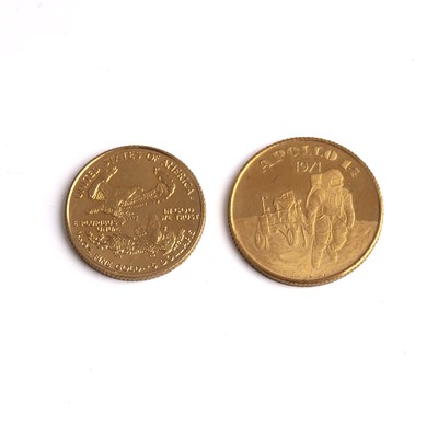 Lot 460 - American Interest Two coins, one an 'Apollo 14,...