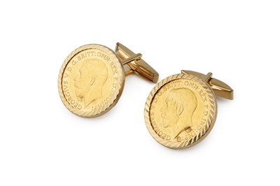 Lot 349 - A pair of half sovereign cufflinks, each...