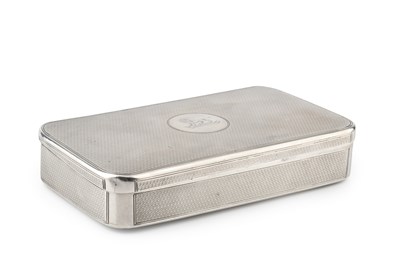 Lot 698 - A mid-Victorian silver sandwich box, of...
