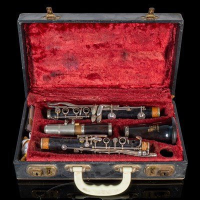 Lot 1242 - Boosey & Hawkes Limited Empire clarinet SN266999