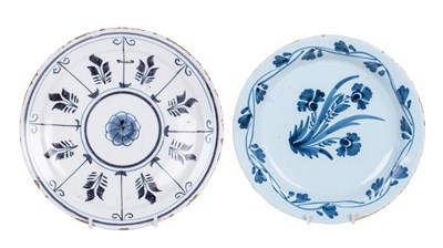 Lot 1195 - Two 18th century English Delft plates