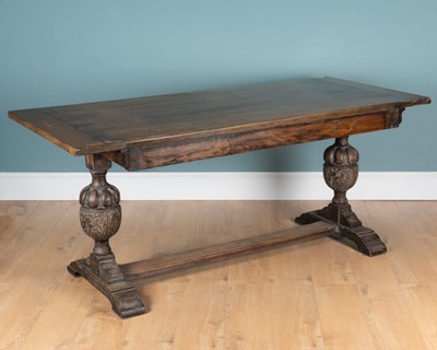 Lot 1081 - An 18th century-style oak refectory or dining table