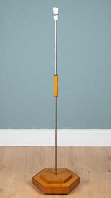 Lot 473 - An Italian Art Deco-style standard lamp