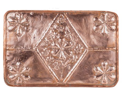 Lot 124 - A 19th century copper tray