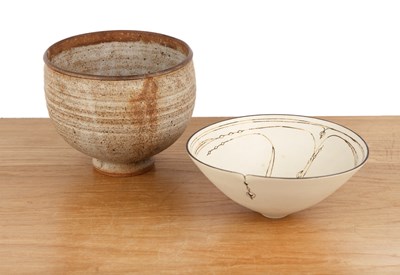 Lot 212 - Sheila Fournier (1930-2001) Studio pottery...