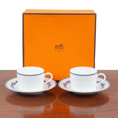 Lot 174 - A pair of Hermes porcelain cups and saucers