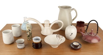 Lot 280 - Collection of studio pottery and ceramics...