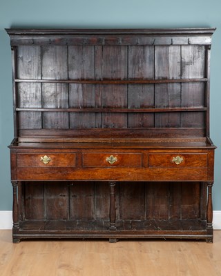 Lot 1166 - An 18th century oak dresser