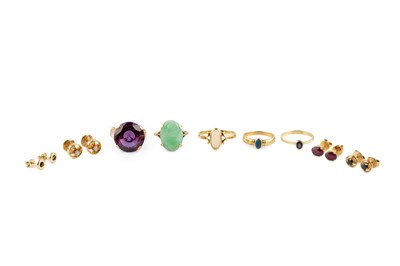 Lot 429 - A collection of gem set jewellery, comprising...