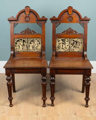 Lot 1061 - A pair of Arts & Crafts hall chairs