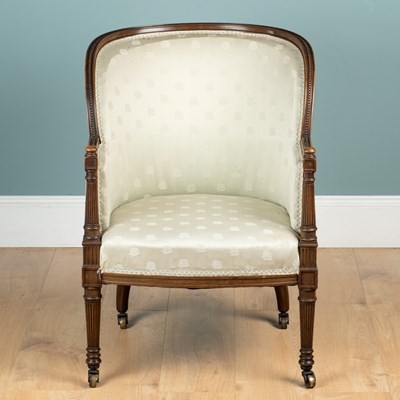 Lot 221 - An Edwardian mahogany tub armchair