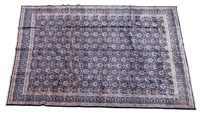 Lot 1374 - A late 20th century Kashan-style carpet