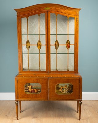 Lot 533 - An Edwardian satinwood display cabinet