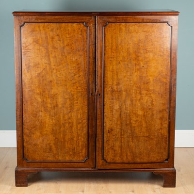 Lot 1382 - A 19th century mahogany dwarf linen press
