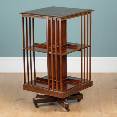 Lot 472 - An Edwardian mahogany revolving bookcase