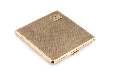 Lot A George V 9ct gold rectangular cigarette case,...