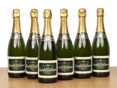 Lot 326 - Canard-Duchêne France, Brut, Champagne, 750ml,...