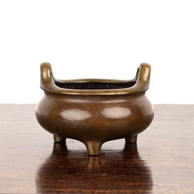 Lot Bronze incense burner Chinese, 18th/19th...