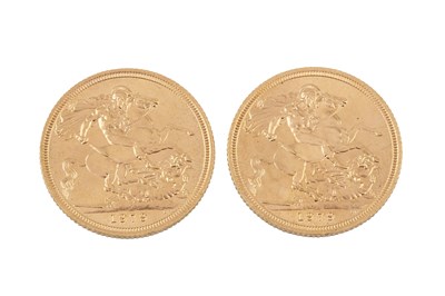 Lot 358 - Two Elizabeth II sovereigns, each dated 1979 (2)
