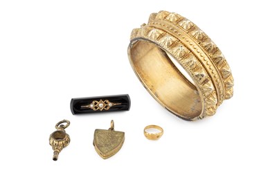 Lot 50 - A collection of 19th century jewellery,...