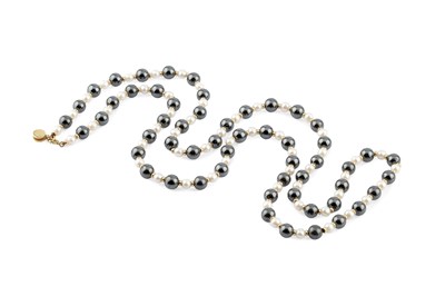 Lot 87 - A cultured pearl and hematite bead necklace by...