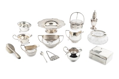 Lot 784 - A George V silver fruit stand, with shaped...