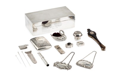 Lot 567 - A pair of tortoiseshell and gilt metal...