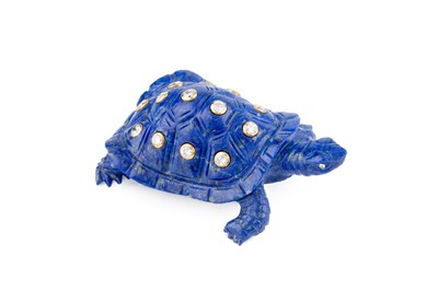 Lot 238 - A lapis lazuli and diamond set tortoise brooch,...