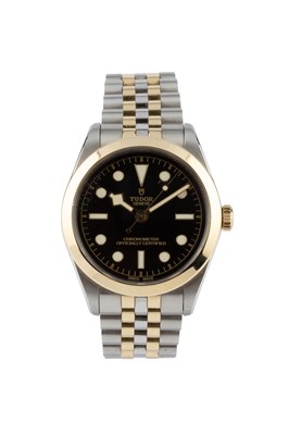 Lot 320 - A 'Black Bay 36' stainless steel and yellow...