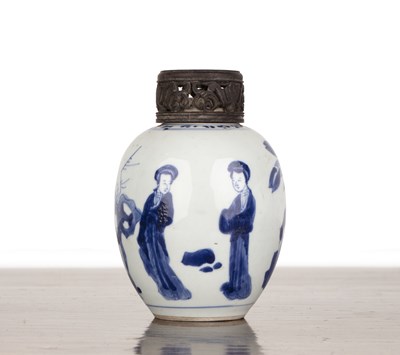 Lot 3 - Blue and white small jar Chinese, Kangxi...