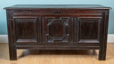 Lot 442 - An 18th century oak coffer