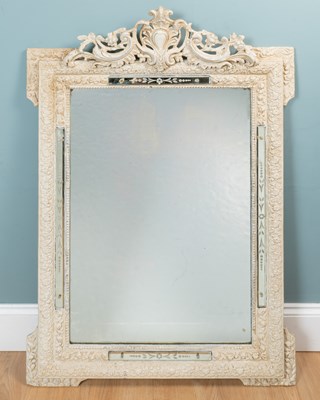 Lot 340 - A decorative wall mirror
