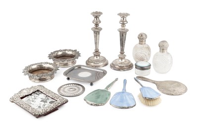 Lot 847 - A pair of late Victorian silver topped cut...