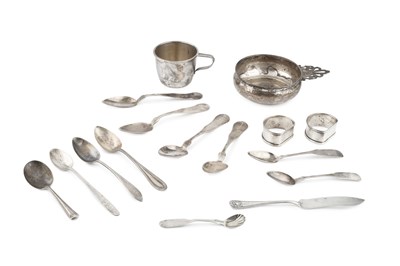 Lot 780 - An American silver bowl, with pierced side...