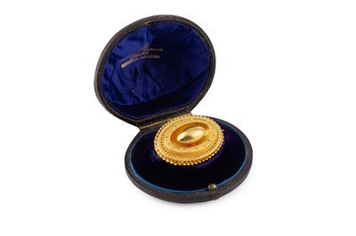 Lot 15 - A 19th century gold panel brooch, the oval...