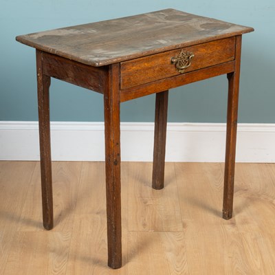 Lot 57 - An oak side table