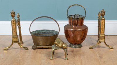 Lot 11 - A group of metalware