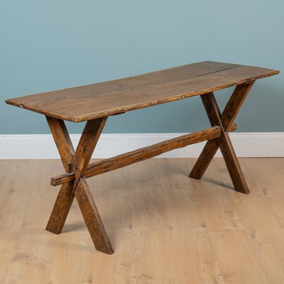 Lot 6 - A rustic table