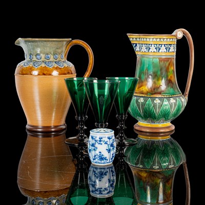 Lot 1256 - A collection of glass and ceramics