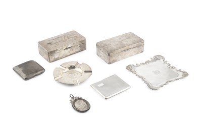 Lot 850 - A small collection of silver, comprising two...
