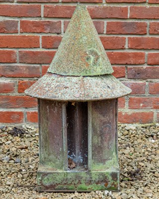 Lot 1048 - An early 20th century painted tin vent