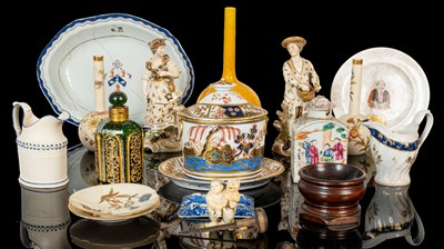 Lot 253 - A mixed lot of porcelain, 18th century & later