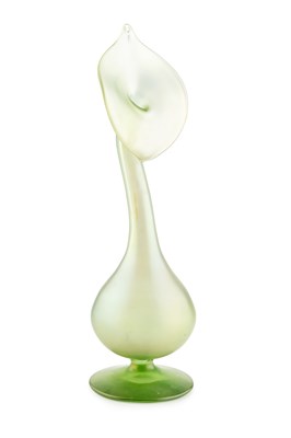 Lot 605 - Loetz Vase Jack-in-the-Pulpit form with green...