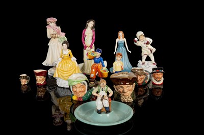 Lot 246 - A collection of Doulton, Royal Worcester and Beswick figurines and collectors items