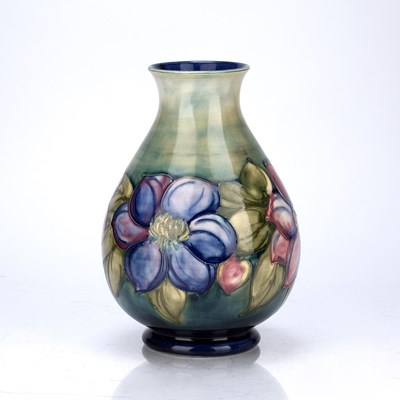 Lot 384 - Moorcroft pottery 'Anemone' vase on graduated...