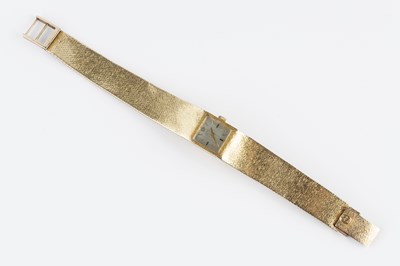 Lot 226 - A lady's bracelet watch by Girard-Perregaux,...